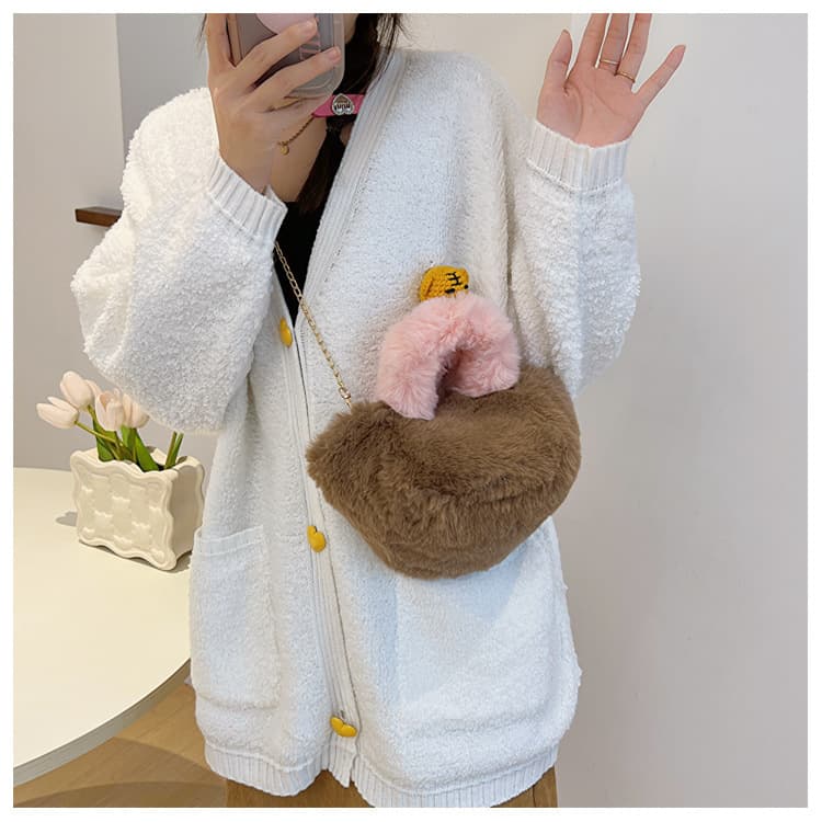 チェーン バッグ ふわふわフェイクファーチェーンバッグミニショルダー可愛い