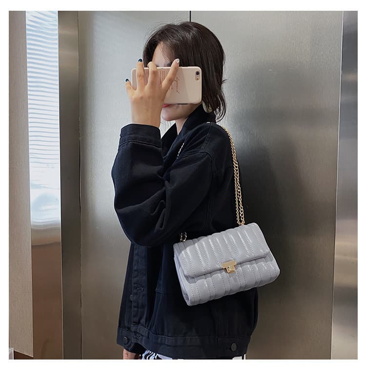 チェーン バッグ 女性用キルティングチェーンバッグ上品ミニショルダー
