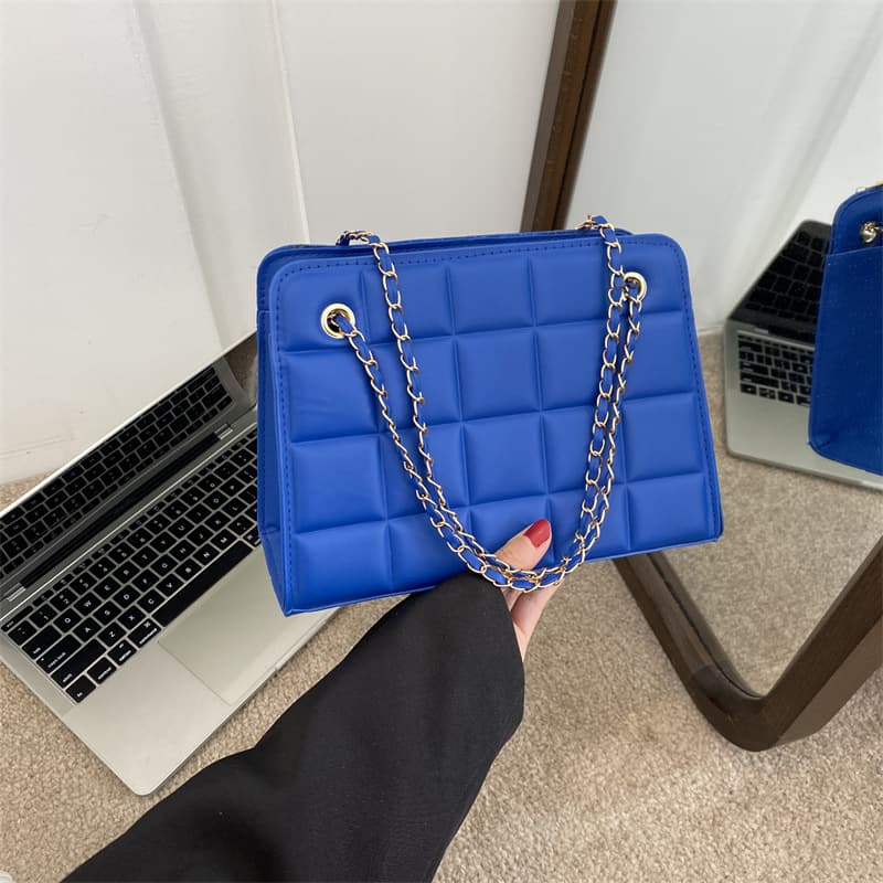 チェーン バッグ キルティング チェーン ショルダー